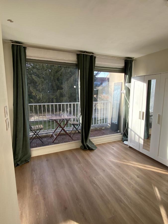 Centre + Parking Apartment Dijon